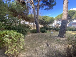 Jardins aux alentours