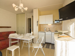 40F2E989250A1ED8BDDFA141F4143F1D.jpg 40F2E989250A1ED8BDDFA141F4143F1D.jpg