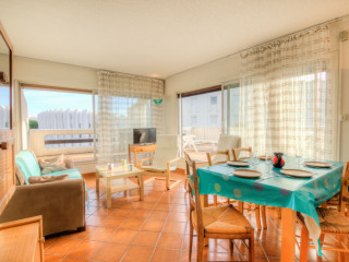 40F2E9892D121ED8BE932E9F74E07F7F.jpg 40F2E9892D121ED8BE932E9F74E07F7F.jpg