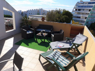 5A56365000711EEB83F0F47E16C17CD6.jpg 5A56365000711EEB83F0F47E16C17CD6.jpg