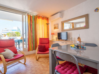 5A56365000C61EDCB5EAA4F6A719204D.jpg 5A56365000C61EDCB5EAA4F6A719204D.jpg