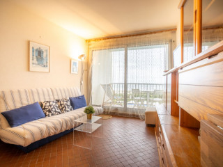 5A56365000CA1EDC86DA84F534E2B041.jpg 5A56365000CA1EDC86DA84F534E2B041.jpg