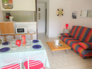 F2D993D001441EEBA9CF0AA5F98D80A3.jpg F2D993D001441EEBA9CF0AA5F98D80A3.jpg