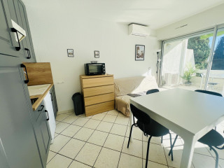 _lv_images__lot_0000000008_05_3584332 _lv_images__lot_0000000008_05_3584332