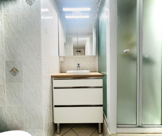 _lv_images__lot_0000000008_11_3378443