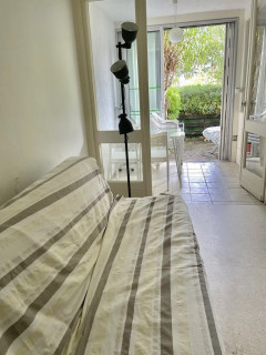 _lv_images__lot_0000004012_01_3709004