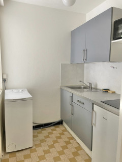 _lv_images__lot_0000004012_02_3202807