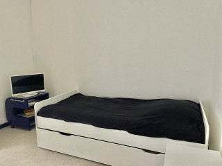 _lv_images__lot_0000004012_04_3332461