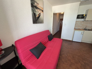 _lv_images__lot_0000004015_02_3657040 _lv_images__lot_0000004015_02_3657040