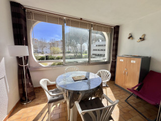 _lv_images__lot_0000004026_01_3685456