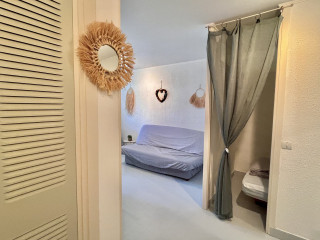 _lv_images__lot_0000004044_03_3170587 _lv_images__lot_0000004044_03_3170587