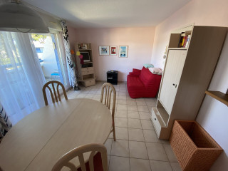 _lv_images__lot_0000004052_06_3049049