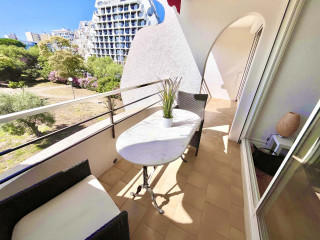 _lv_images__lot_0000004127_09_3218905 _lv_images__lot_0000004127_09_3218905