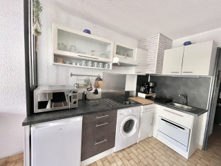 _lv_images__lot_0000004138_04_3426707