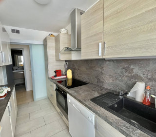 _lv_images__lot_0000004162_05_3340493