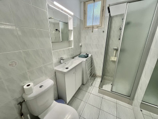 _lv_images__lot_0000004168_07_3506113