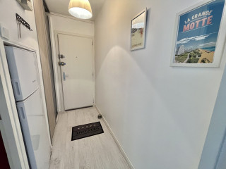 _lv_images__lot_0000004169_07_3263342