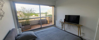 _lv_images__lot_0000004171_08_3243325