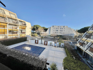 _lv_images__lot_0000004176_01_3219177 _lv_images__lot_0000004176_01_3219177