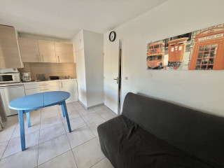 _lv_images__lot_0000004176_04_3170909 _lv_images__lot_0000004176_04_3170909