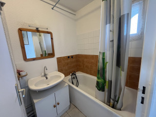 _lv_images__lot_0000004176_05_3227278 _lv_images__lot_0000004176_05_3227278