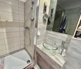 _lv_images__lot_0000004181_10_3170769 _lv_images__lot_0000004181_10_3170769