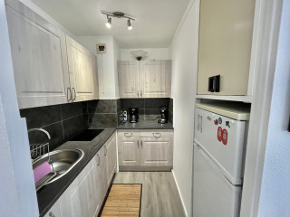 _lv_images__lot_0000004183_05_3328336