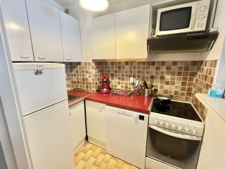 _lv_images__lot_0000004185_05_3718991