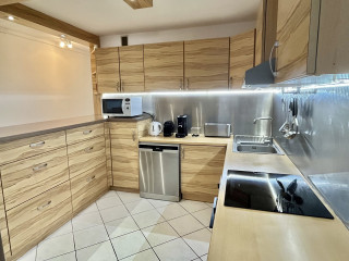 _lv_images__lot_0000004199_03_3399278