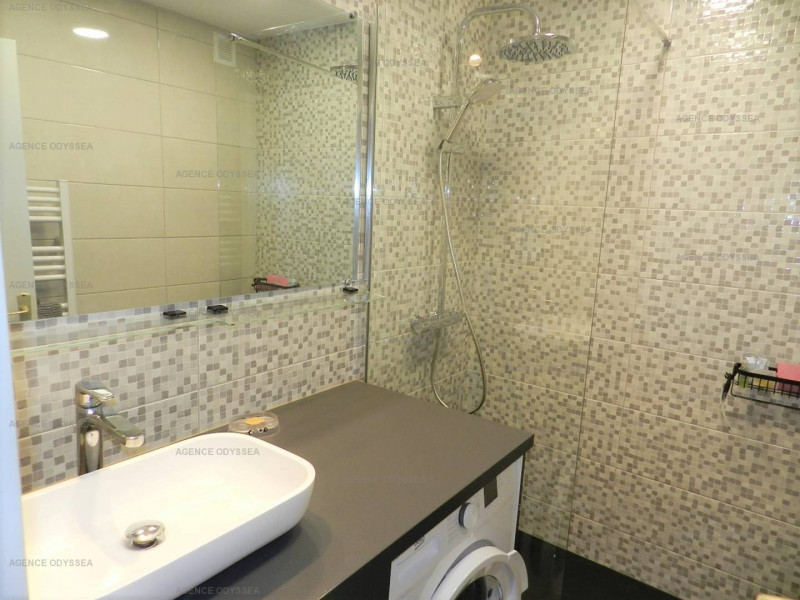 _clients_193428005_photos_173j_2337156