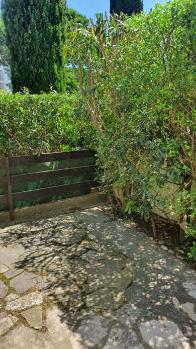 _lv_images__lot_0000004012_09_3096704