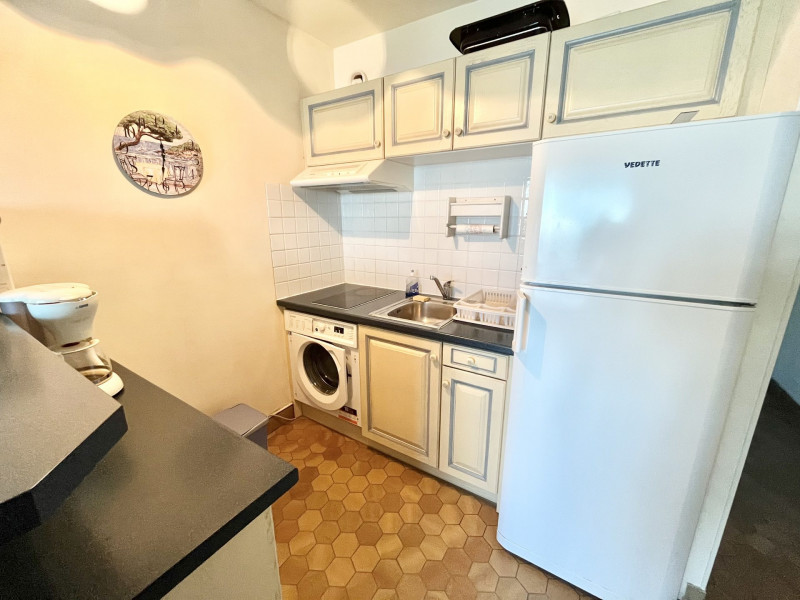 _lv_images__lot_0000004023_09_3430670