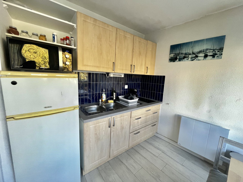 _lv_images__lot_0000004102_05_3210862 _lv_images__lot_0000004102_05_3210862