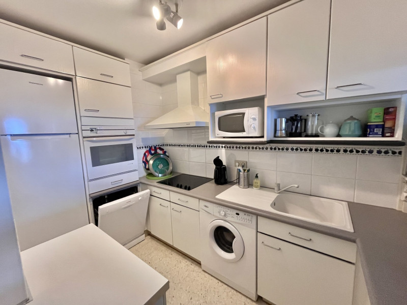 _lv_images__lot_0000004111_07_3283704