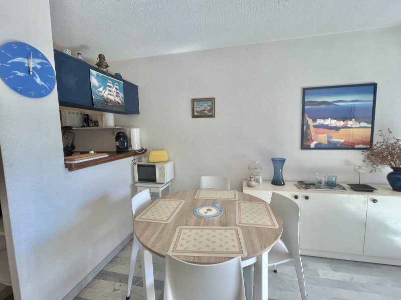 _lv_images__lot_0000004121_03_3474453