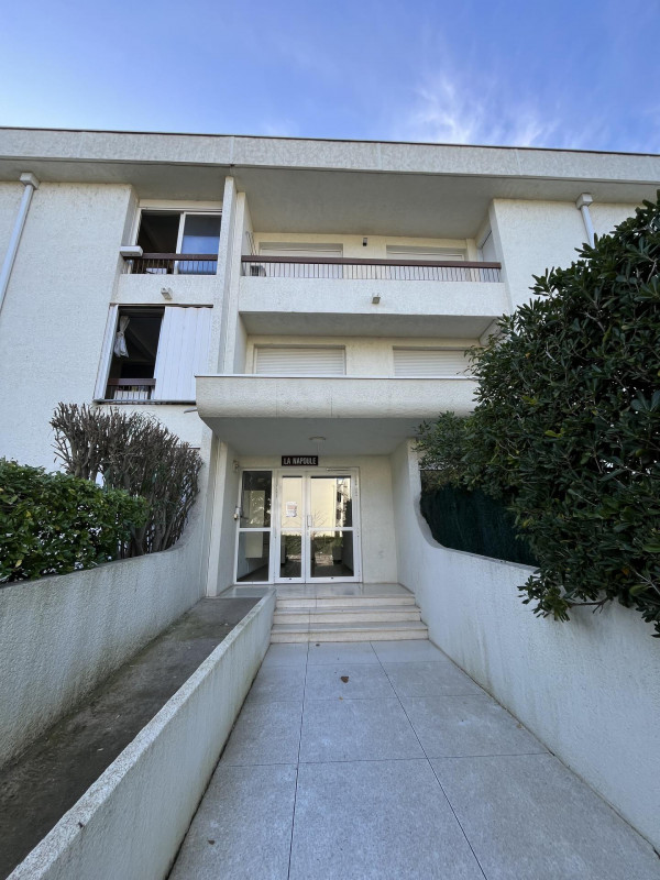 _lv_images__lot_0000004168_09_3577476