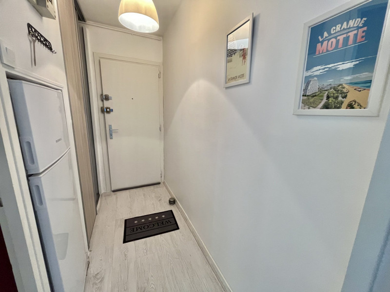 _lv_images__lot_0000004169_07_3036812 _lv_images__lot_0000004169_07_3036812