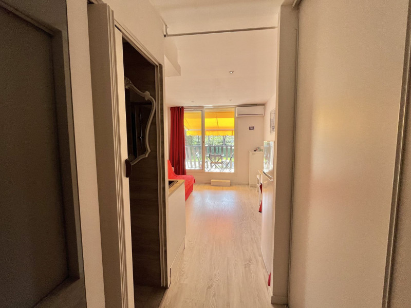 _lv_images__lot_0000004181_08_3150593 _lv_images__lot_0000004181_08_3150593