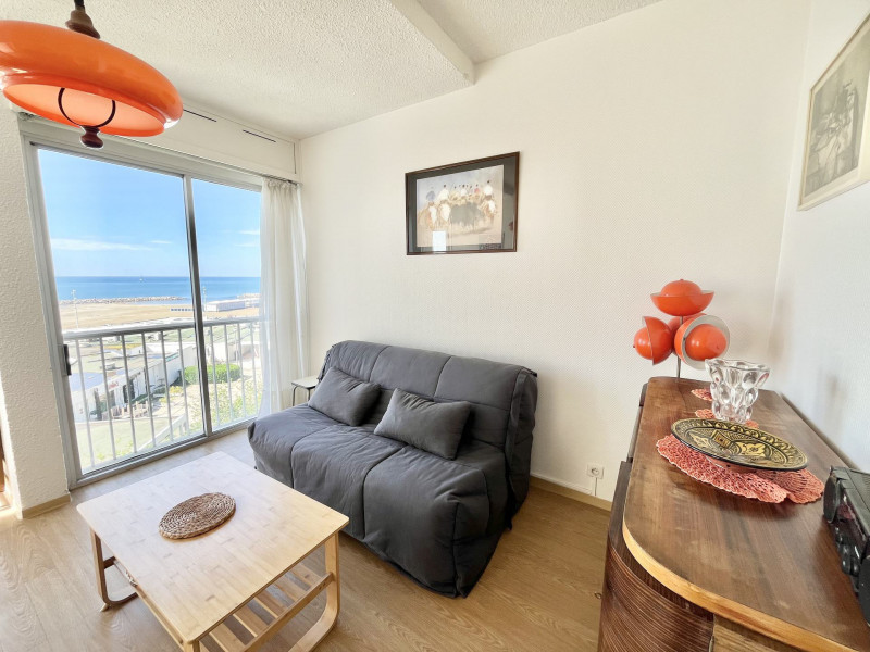 _lv_images__lot_0000004182_02_3320215 _lv_images__lot_0000004182_02_3320215