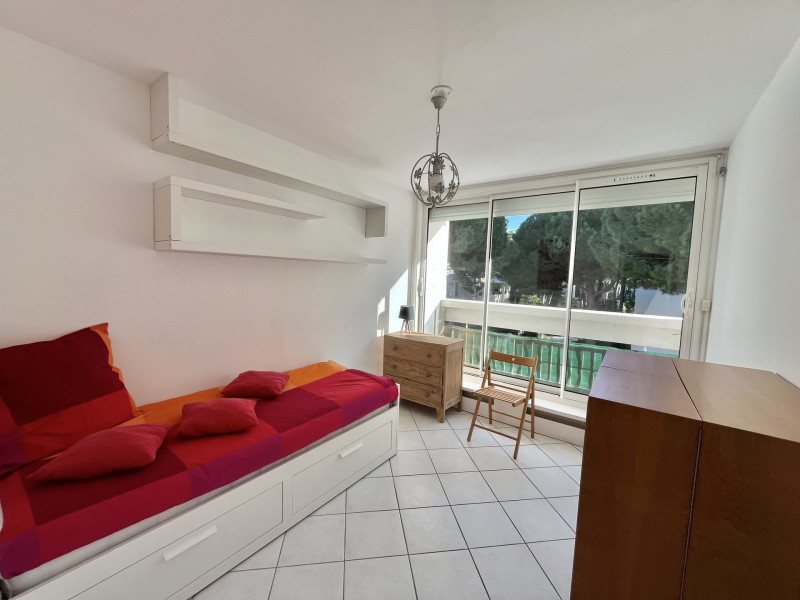 _lv_images__lot_0000004199_09_3553635